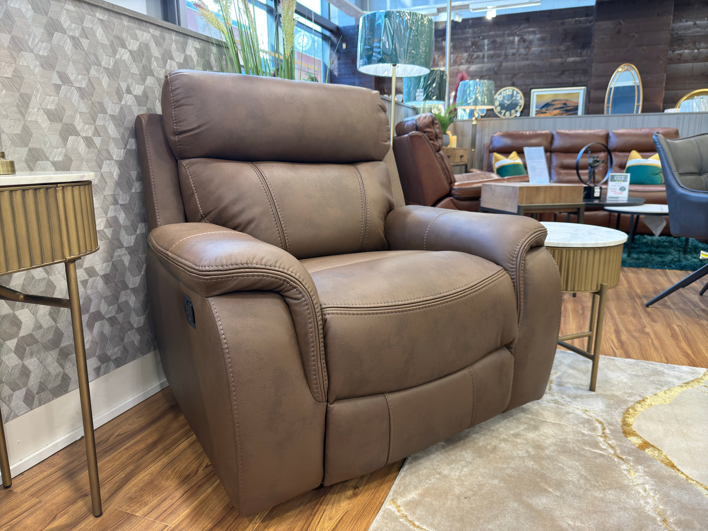 Abbey Chestnut 3,1,1 Manual Reclining Suite